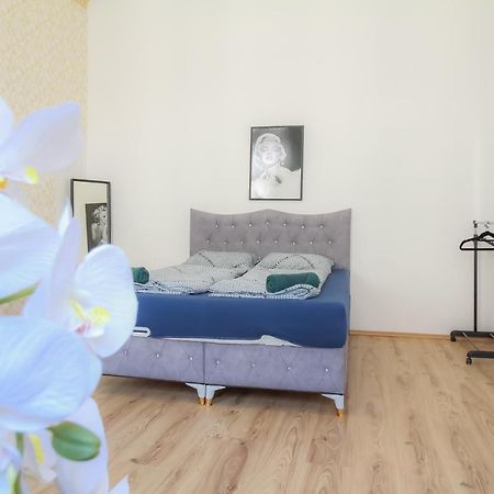Ss Family 3 Bedroom Apartment In Praterstern Area Dw8 Vienna Esterno foto